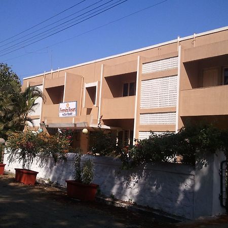 Hotel Ferreira Resort Lonavala Dış mekan fotoğraf