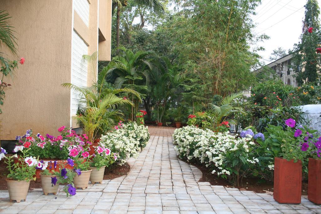 Hotel Ferreira Resort Lonavala Dış mekan fotoğraf