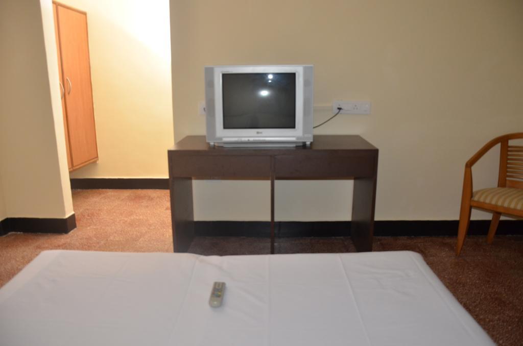 Hotel Ferreira Resort Lonavala Dış mekan fotoğraf